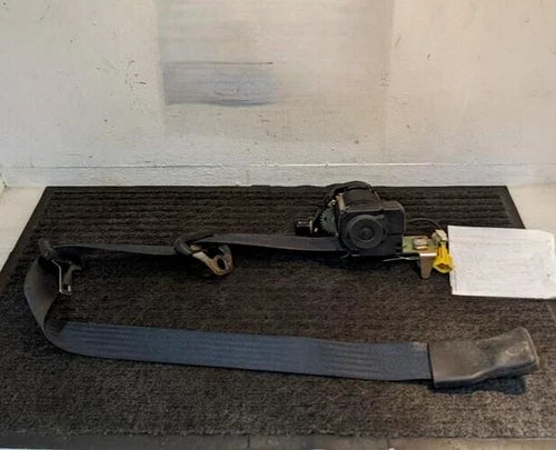 2003-04 Ford Excursion F-250 F-350 Driver LH Seat Belt Retractor Assembly Black - Used OEM Auto Part