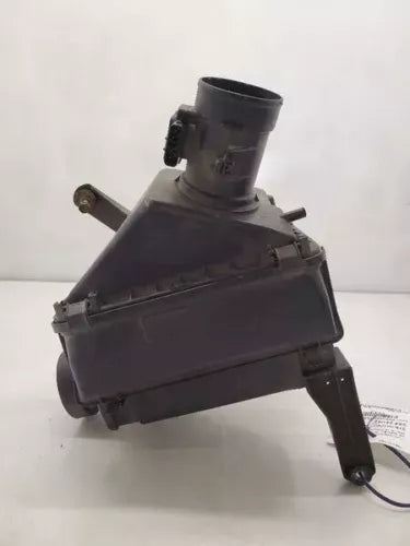 1999-2002 Toyota 4Runner 3.4L Air Cleaner Intake Filter Box w/Warranty - Used OEM Auto Part