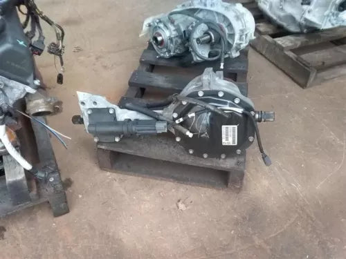 2006-2010 Dodge Ram 1500 Front Differential Carrier Assembly 3.92 Ratio OEM - Used