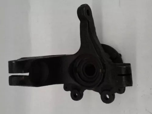 2005-2006 Mazda 3 Passenger Right Front Spindle Knuckle Assembly W/o Abs Oem - Used