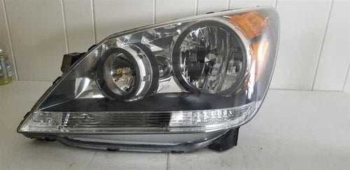 2008-2010 Honda Odyssey Front Left Driver Headlight Assembly Oem - Used