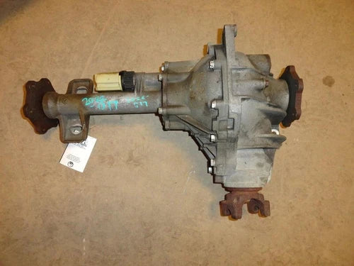 1999-2007 Chevy Silverado 2500 3500 Front Axle Differential Carrier (3.73 Ratio) - Used OEM Auto Part