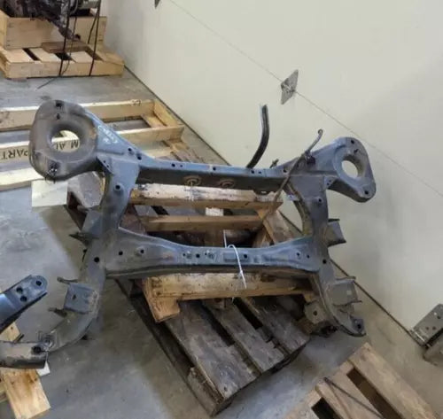 2005-2015 Nissan Armada Rear Suspension Crossmember Subframe Engine Cradle OEM nissan
