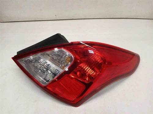 2012-2019 Nissan Versa Right Passenger Tail Light Assembly RH Sdn Oem