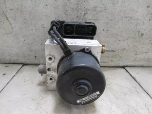 2002-2004 Jeep Grand Cherokee AT 4x4 Pump Anti-Lock Brake ABS Pump Assembly OEM - Used