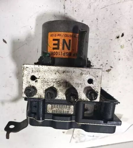 2006 2007 2008 Hyundai Sonata Anti Lock Brake Pump ABS Pump Assembly OEM - Used