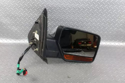 2015-2017 Ford Expedition RH Passenger Side View Door Mirror Assembly OEM - Used