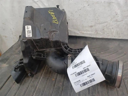 2013-2019 Ford Escape Air Cleaner/Air Box Assembly OEM - Used