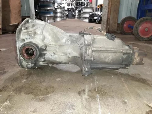 2005-2007 Mercury Mariner Rear Axle Differential Carrier OEM - Used