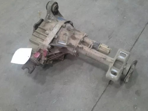 2005-2006 Chevy Tahoe Front Axle Differential Carrier 3.42 Ratio opt GU6 OEM - Used