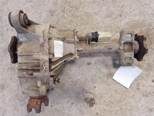 1999-2007 GMC Sierra 1500 Front Axle Differential Carrier 4.10 Ratio OPT GT5 OEM - Used