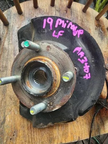 2014-2020 Mitsubishi Mirage Front Left Driver Spindle Knuckle Assembly Oem - Used