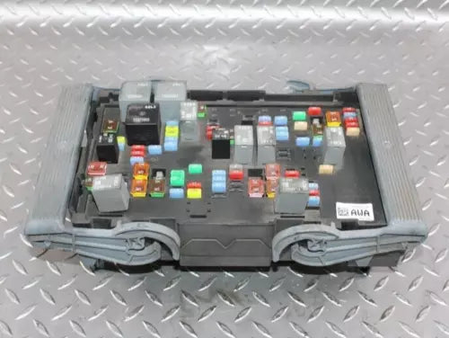 2010-2013 Chevy Silverado 1500 Pickup Engine Fuse Box with Warranty - Used OEM Auto Part