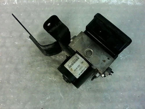 2012 Ford Expedition OEM ABS Anti-Lock Brake Pump w/Mod - Used