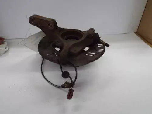 2000-2002 Subaru Legacy Passenger Right Front Spindle Knuckle OEM - Used