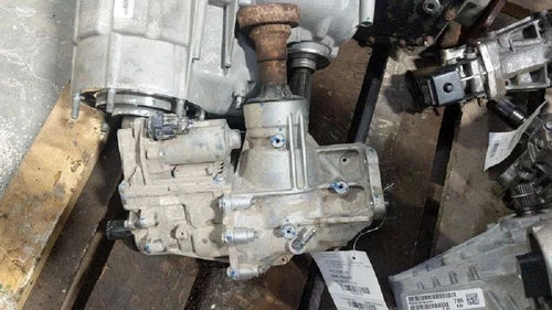 2020-2021 Ford Escape Transfer Case Assembly OEM - Used
