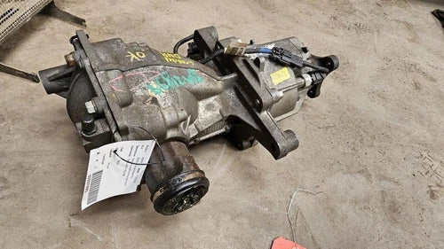 2010 Hyundai Tucson Rear Axle Differential Carrier W/O External Mounted Motor - Used OEM Auto Part