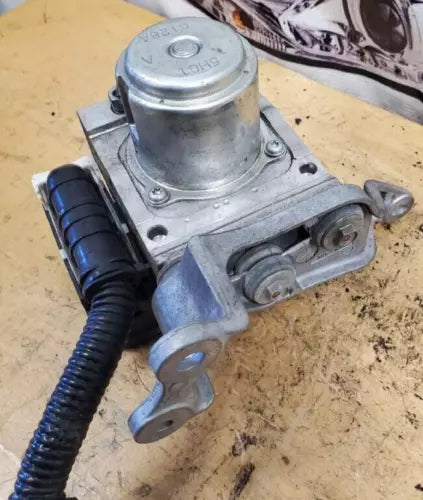 2014-2015 HONDA CIVIC ABS Anti-Lock Brake Pump Assembly 1.8L LX Sedan US Market - Used OEM Auto Part