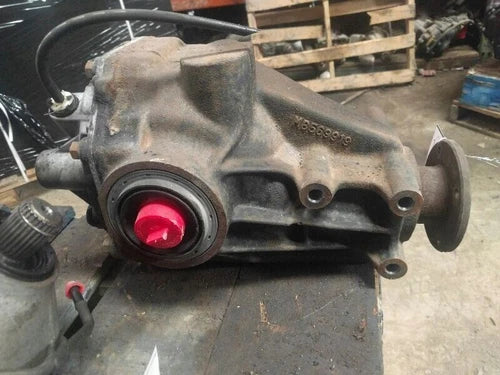 2004-2008 Mitsubishi Endeavor Rear Axle Differential Carrier Assembly OEM - Used