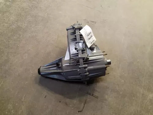 2003-2005 Chevrolet Tahoe Transfer Case Assembly OEM - Used