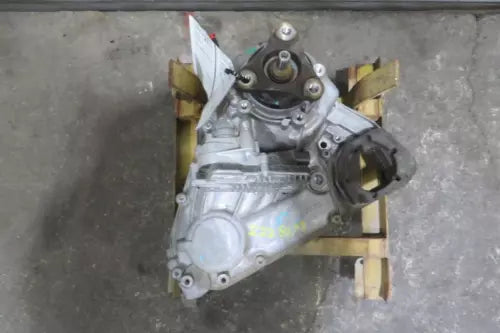 2013 BMW X5 Transfer Case Assembly - Used OEM Auto Part