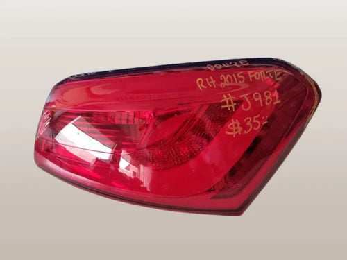 2014-2017 Kia Forte Rear Right Passenger Side Tail Light Assembly Oem - Used