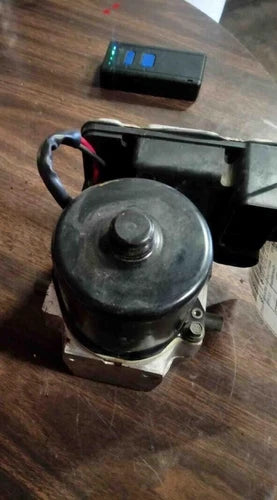 2000-2002 Chevrolet S10 Sonoma Anti Lock Brake ABS Pump Control Assembly OEM - Used