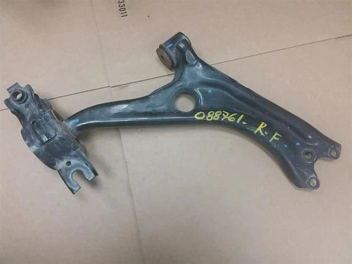 2016-2019 Honda Civic Control Arm FRONT LOWER 2.0L AT (CVT) RH 17 18 19 - Used OEM Auto Part