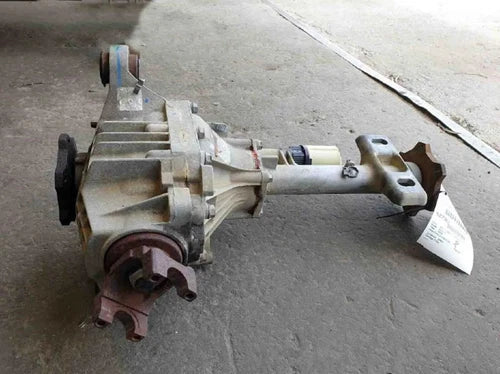 1999-2007 Chevy Silverado 1500 Pickup Front Axle Differential Carrier 3.73 Ratio - Used OEM Auto Part