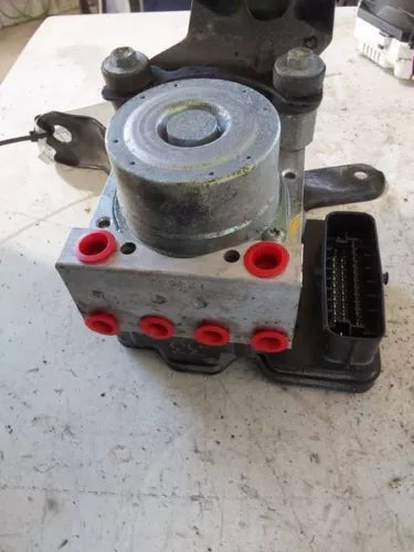 2018- 2019 Toyota Corolla ABS Anti-Lock Brake Pump SDN 1.8L w/o Sport Suspension - Used OEM Auto Part