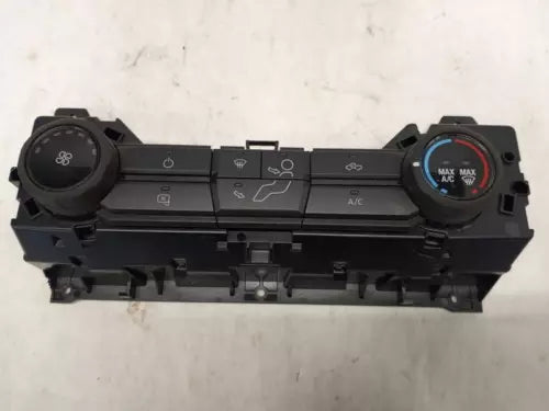 2021-2022 Ford F150 AC Heater Temperature Control OEM - Used