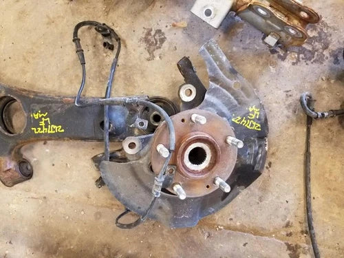 2011-2013 Kia Optima Driver Left Front Spindle Knuckle OEM - Used