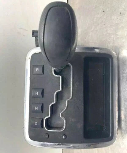 2005-2007 Jeep Grand Cherokee Automatic 4x4 Floor Gear Shift Shifter Assembly - Used OEM Auto Part