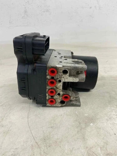 2006 2007 2008 Toyota RAV4 ABS Anti-Lock Brake Pump Assembly 6 Cylinder 4x4 - Used OEM Auto Part