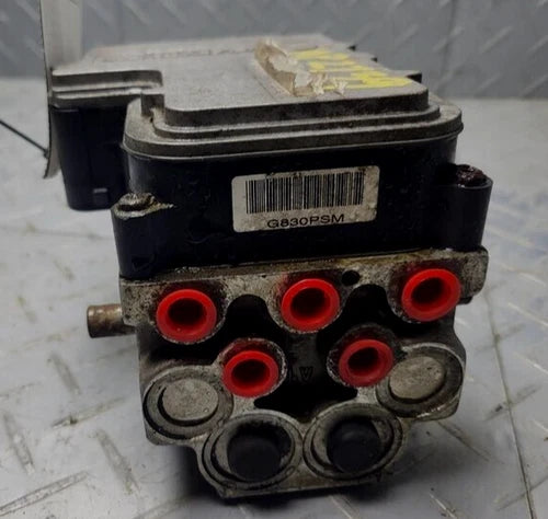 2001-2002 Chevy Silverado Sierra 2500 ABS Anti-Lock Brake Pump Assembly 2500HD - Used OEM Auto Part