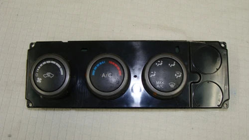 2008-2011 NISSAN TITAN HEATER AC CLIMATE TEMPERATURE CONTROL 27500-ZT00A XE - Used OEM Auto Part