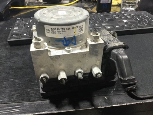 2014 2016 Mazda 3 ABS Anti Lock Brake Pump Assembly W/Tpms W/O Pre Crash Used OEM