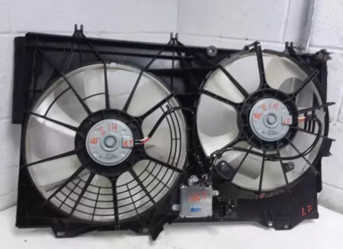 2017-2020 Toyota Sienna Cooling Fan Assembly - Used OEM Auto Part