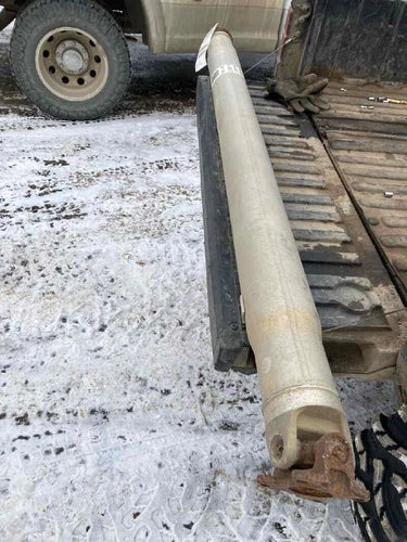 2009-2012 Ford Truck F-150 Rear Drive Shaft Assembly 145" WB, AT, 4x4 OEM - Used