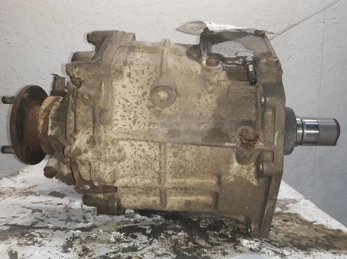 2005-2006 Toyota Tundra Transfer Case Assembly - Used OEM Auto Part