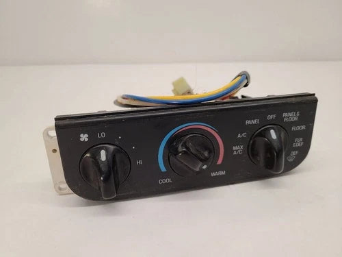 1999-2004 Ford F-150 Manual A/C Heater Temp Climate Control Black Oem - Used