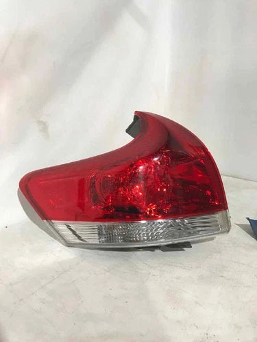 Toyota Venza Driver Left Side Tail Light Quarter Panel Mounted 2009-2012 LH - Used OEM Auto Part