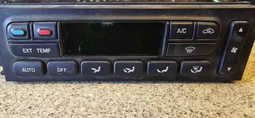 2002-2005 Ford Excursion A/C Heater Climate Temperature Electric Control USED OEM