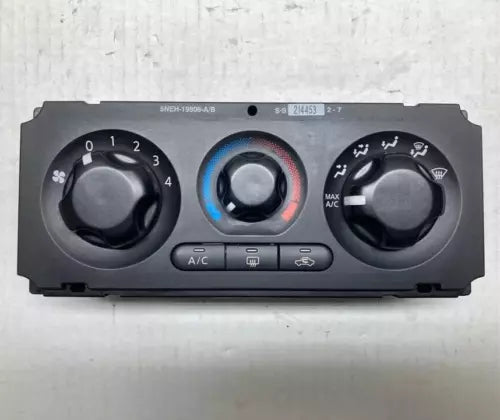 2005-2008 Nissan Xterra AC Heater Temperature Climate Control Assembly Oem - Used