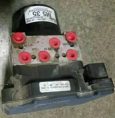 2005-2008 Kia Sportage Hyundai Tucson Anti-Lock Brake Assembly AWD 58920-2E350 - Used OEM Auto Part