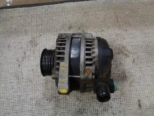 2004 2005 2006 2007 Saturn Vue Alternator Assembly 3.5L OEM 04 05 06 07 - Used