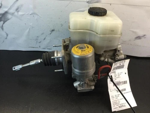 2005-2009 Toyota 4Runner ABS Pump Master Cylinder 89541-35050 OEM - Used