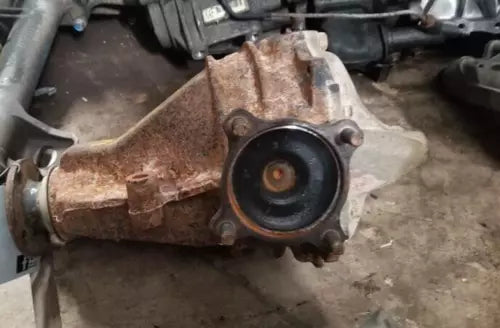 2001-2003 Lexus RX300 2.928 Ratio AWD Rear Axle Differential Carrier OEM - Used