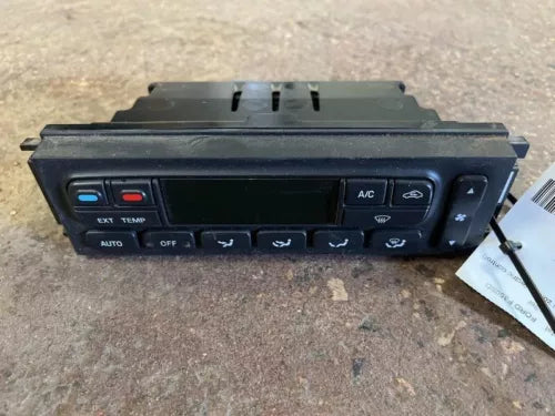 2005 2006 2007 Ford F250 F350 Super Duty A/C Heater Climate Control Automatic - Used OEM Auto Part