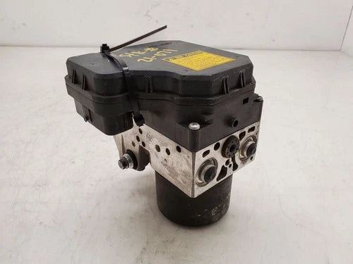 2007-2008 Toyota Sienna ABS Pump Assembly Anti Lock Brake Control Module OEM - Used